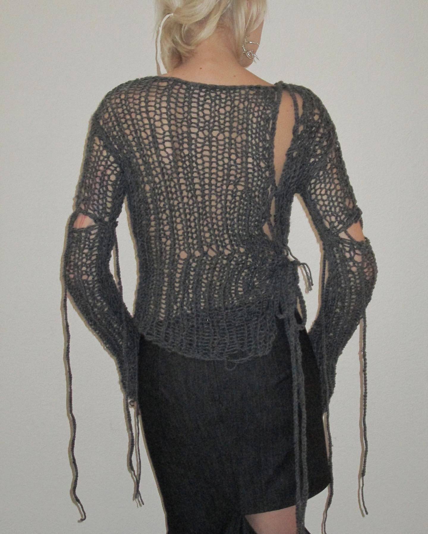 Tied Parts Sweater - Moveslowfast