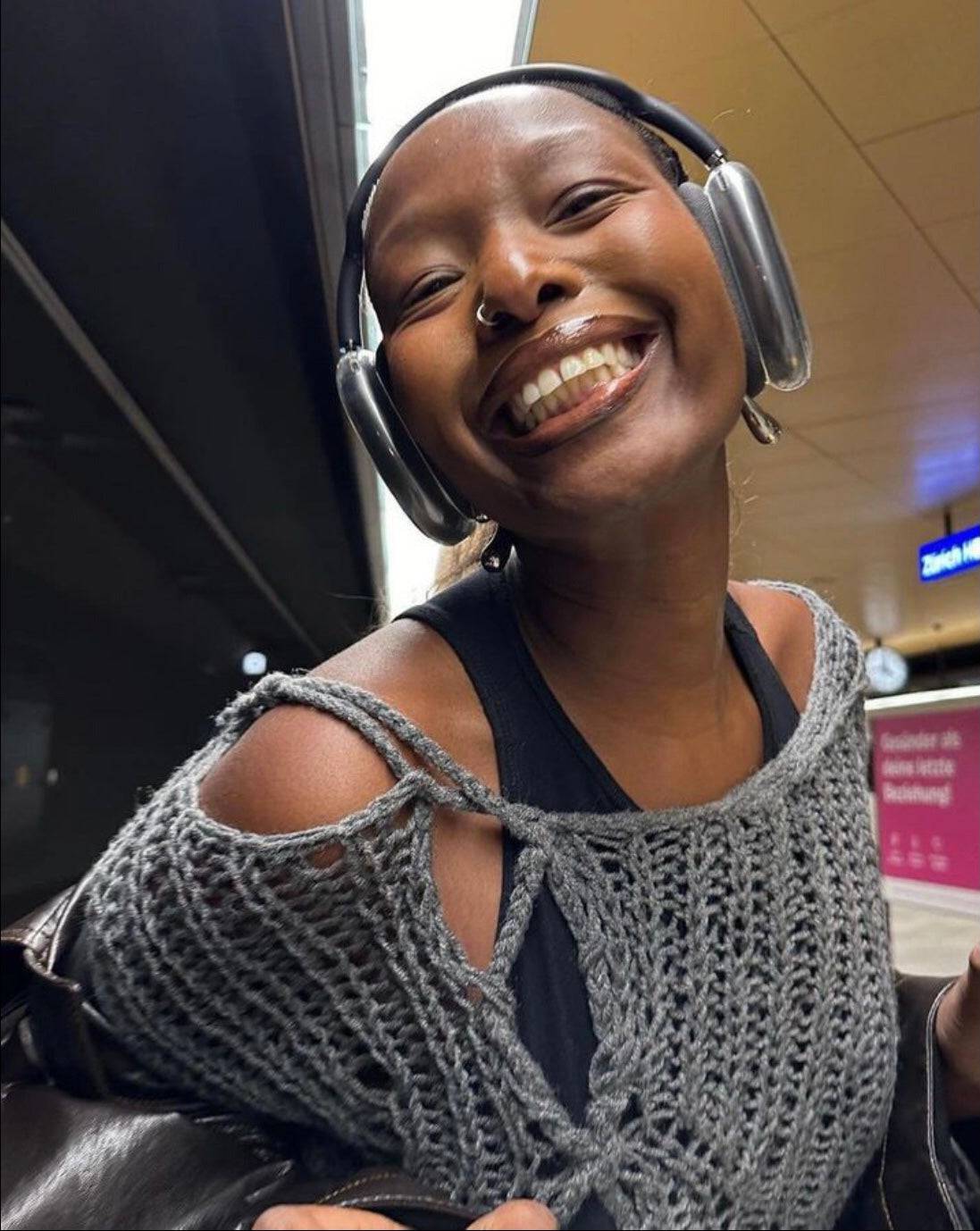 Tied Parts Sweater - Moveslowfast