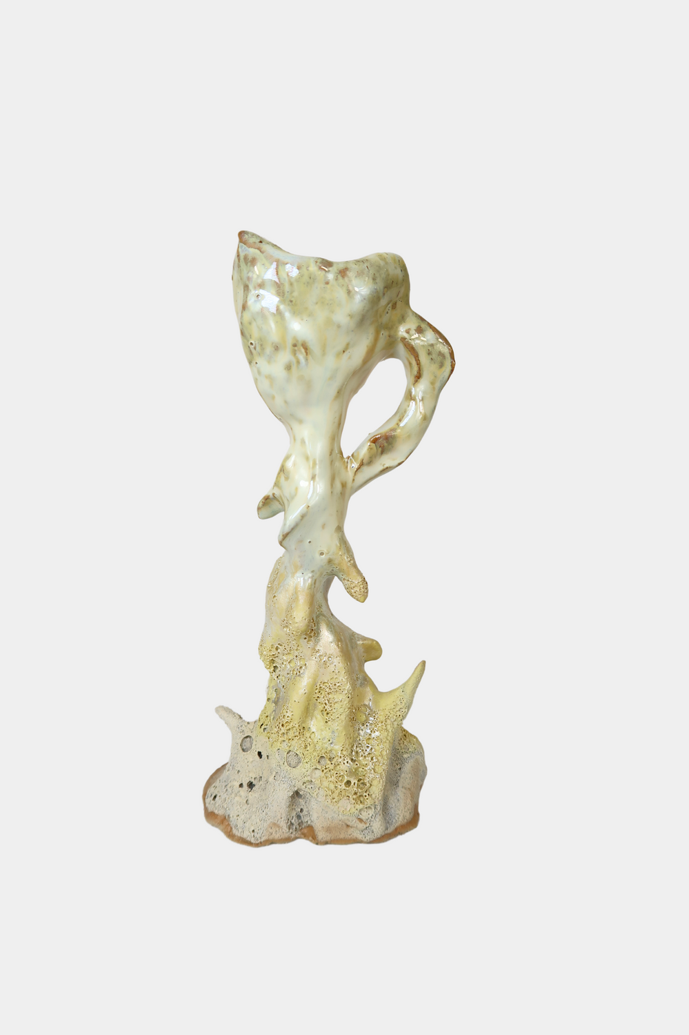 Metal Pearl Candleholder