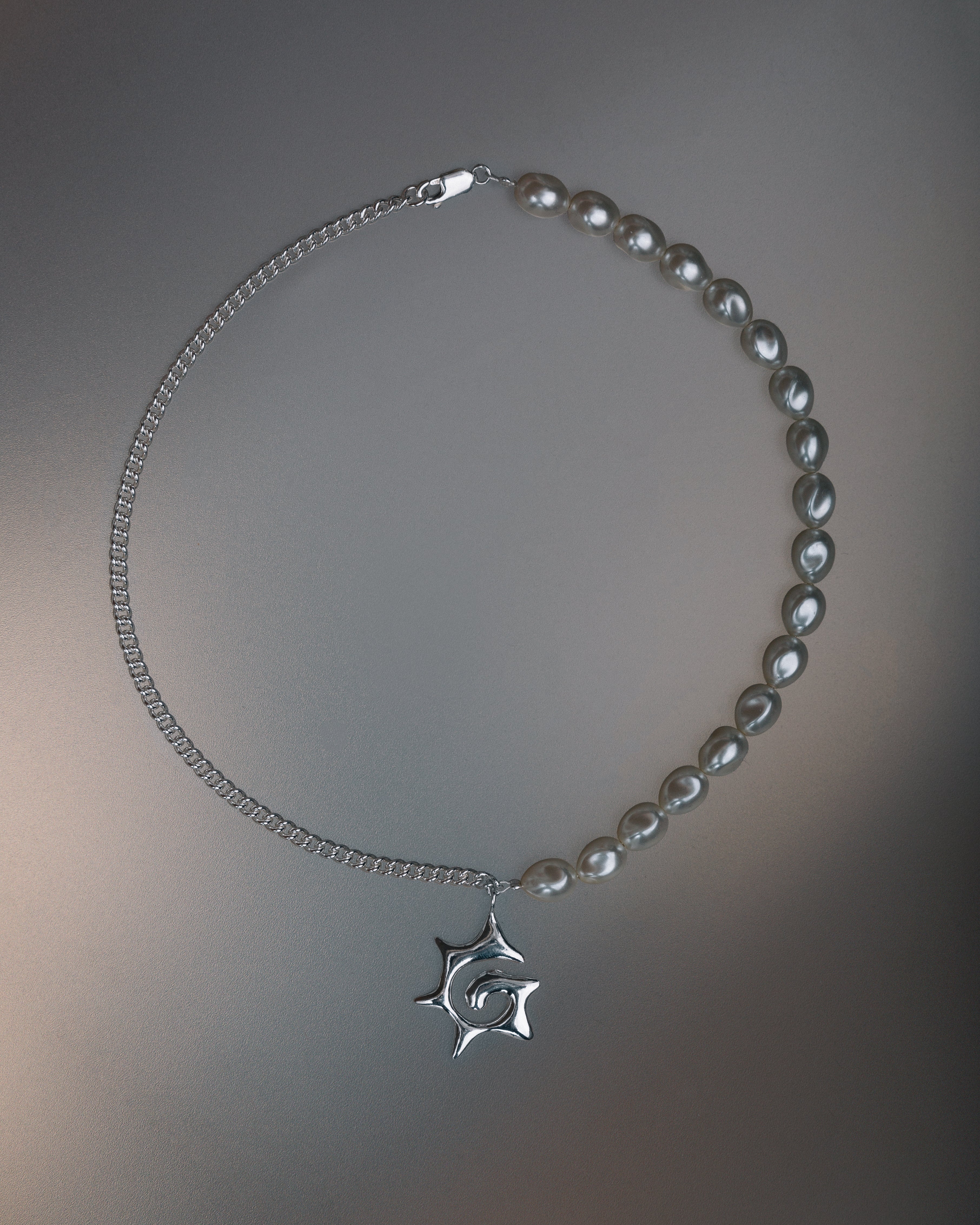 SPIKY SPIRAL Necklace with glass pearls - Moveslowfast