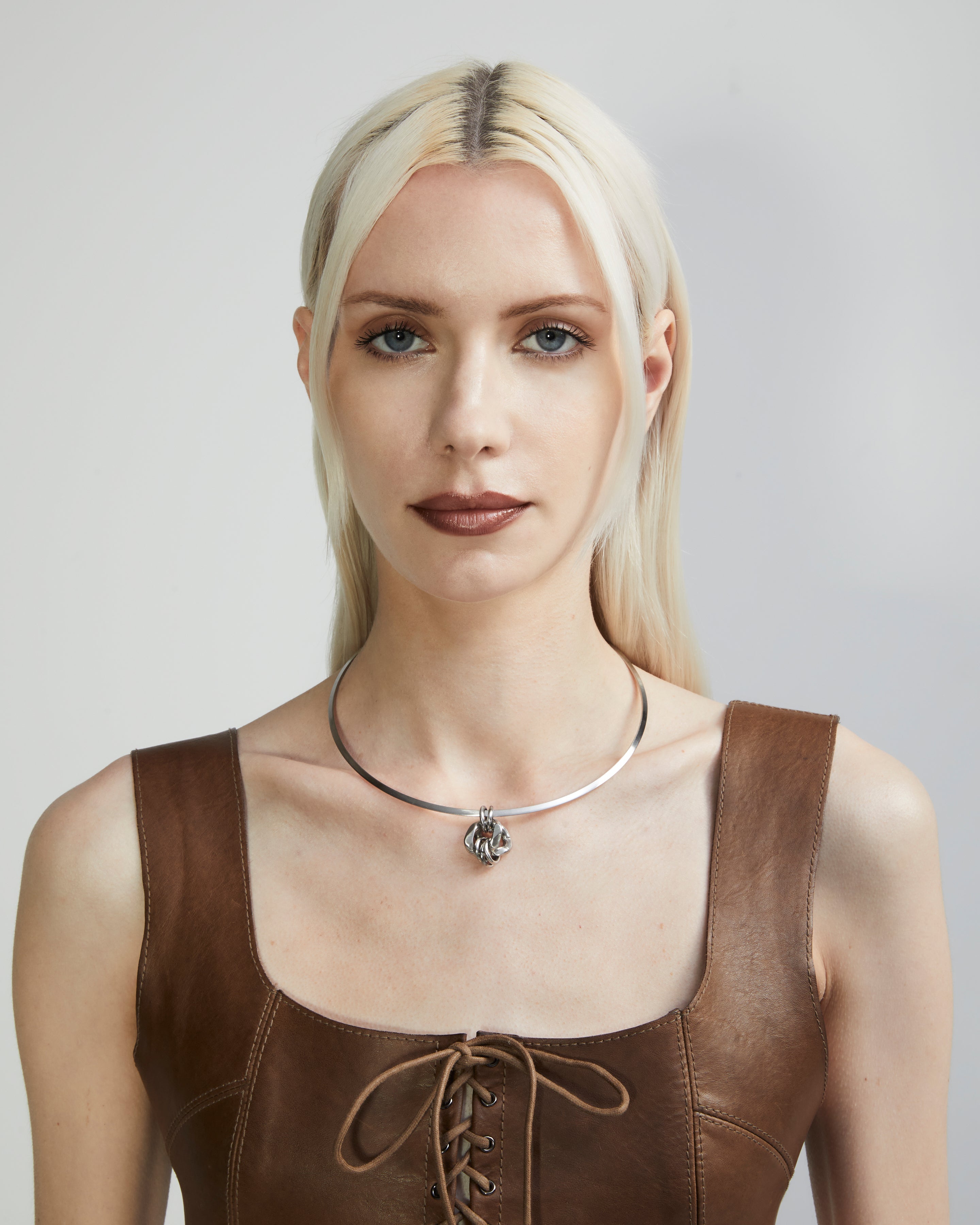 Steel Bar Choker Necklace | Chain Pendant Choker |Maŕa Peralta Studio