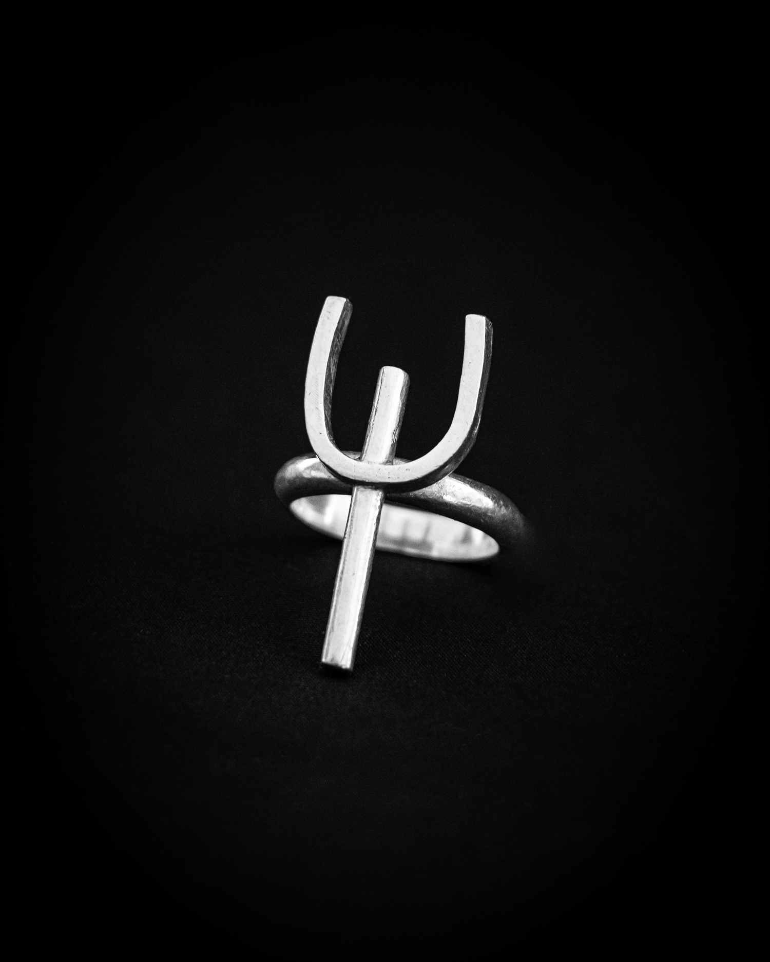 PLUTO'S DEATH ring - Moveslowfast