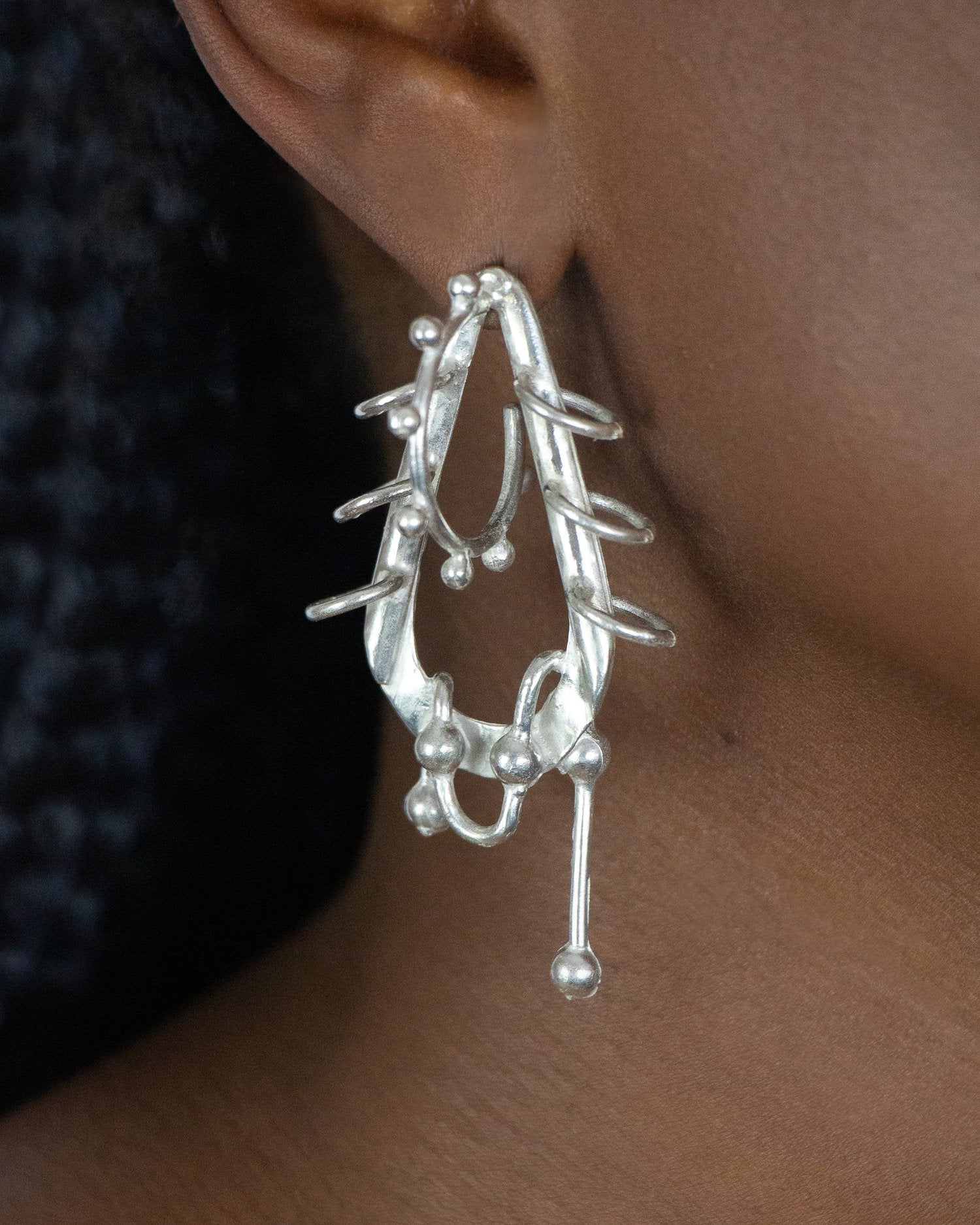 HOLY STRETCH earring - Moveslowfast