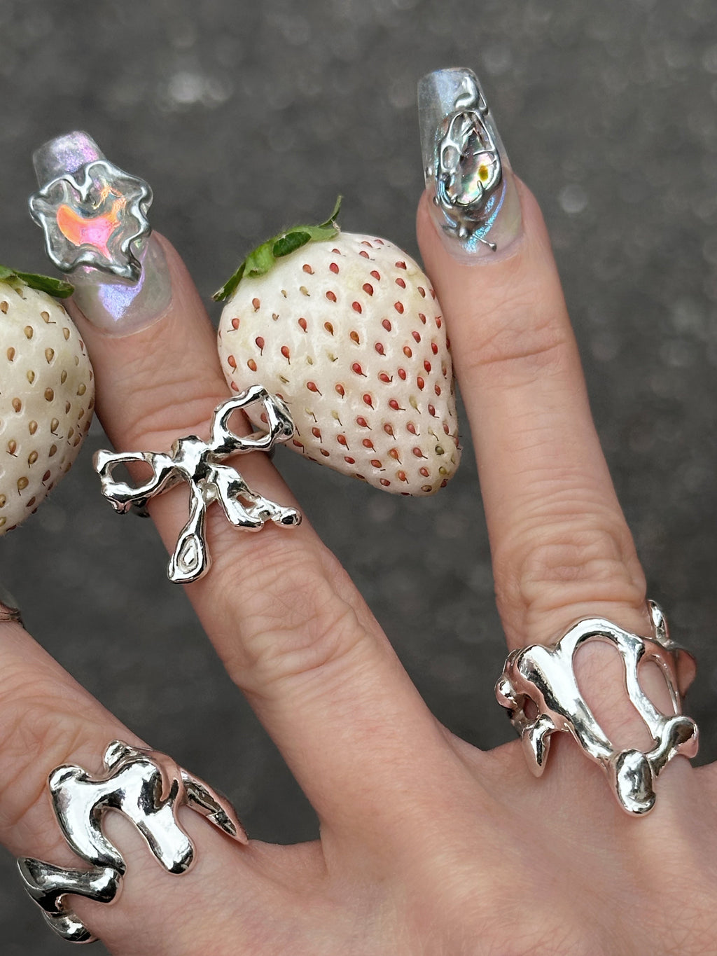 LIQUIFIED BOW Ring